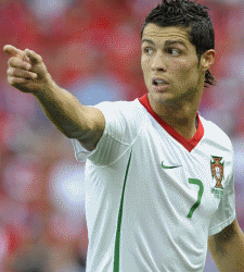 cristiano_dos.gif