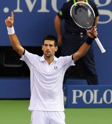 Novak Djokovic celebra su triunfo en el US Open 2011