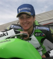 <b>Elena Rosell</b>, primera española en el Mundial de Motos, volverá a correr en Aragón