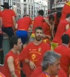 escupitajo250.jpg