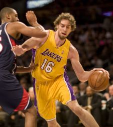 gasol-regatea.jpg