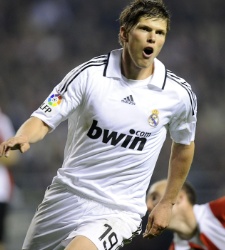 huntelaar_bilbao.jpg