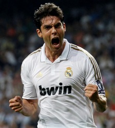 Kaká marca ante el Ajax
