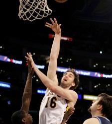 lakers_jazz_1.jpg
