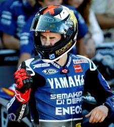<b>Jorge Lorenzo</b> pierde "una carrera de trámite para esperar a ganar el Mundial"