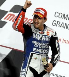 <b>Jorge Lorenzo</b> renueva con Yamaha hasta 2014