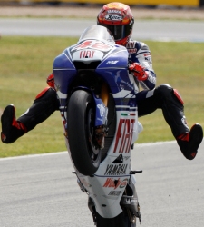 lorenzo_pole2.jpg