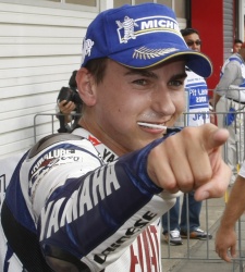 lorenzo_pole3.jpg