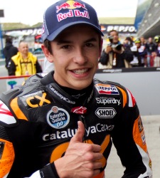 marc-marquez-pulgar.jpg