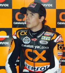 Marc Márquez continúa su "acoso" a Bradl en los primeros libres del GP de Aragón