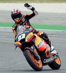 Las motos llegan al polémico <b>GP de Japón</b> con la única emoción de Moto 2