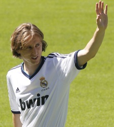 modric-madrid.jpg