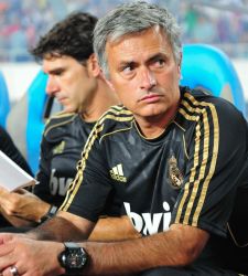 mou-banquillo-china.jpg