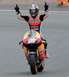 <b>Dani Pedrosa</b> se confiesa "feliz" tras una victoria que "no llegaba"