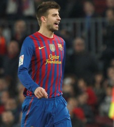 Los árbitros denunciarán a Piqué pero no lo hicieron con Casillas: ¿hay disparidad de criterio?