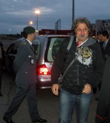 Paolo Simoncelli exculpa a los sanitarios de Sepang: "<b>Marco</b> ya estaba muerto"