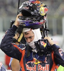 vettel_abandono_abudabi.jpg