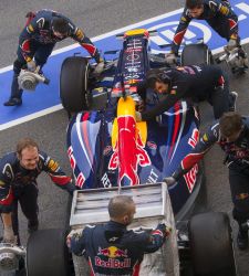 <b>Red Bull y McLaren</b> podrían no correr el GP de Australia en la primera cita del año