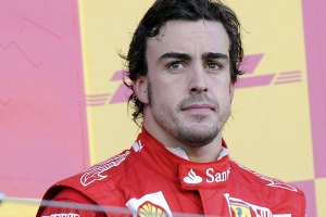alonso-japon-podio.jpg
