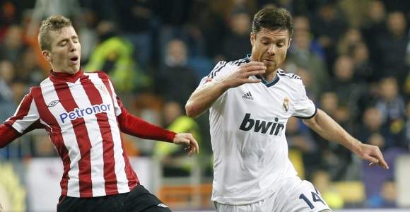 Alonso-Muniain-2012-efe.jpg
