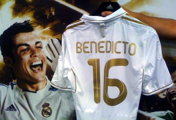 Benedicto-camiseta-RealMadrid.jpg