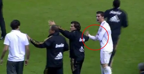 CR7-Corte-mangas-javi-martinez-2012.jpg