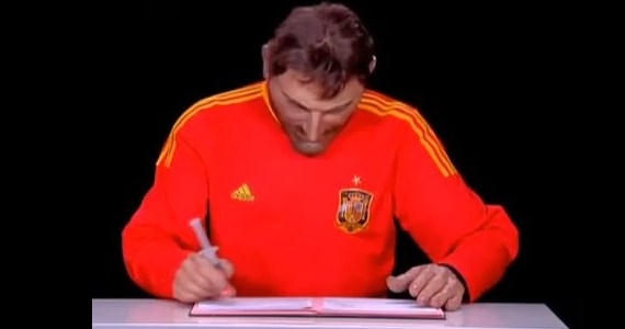 Casillas-guinol-2012.jpg