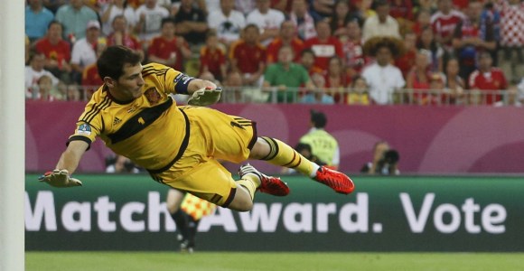 Casillas-para-Croacia-2012-Reuters.jpg