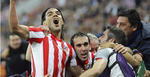 Falcao-celebra-Eleague-2012-efe.jpg