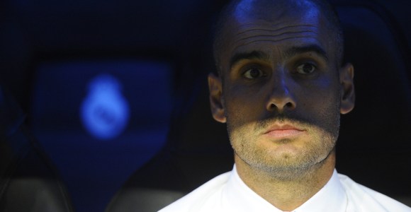 Guardiola-banquillo-bernabeu-2011-supercopa-reuters.jpg