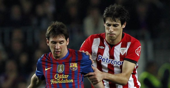 Javi-Martinez-Messi-2012-efe.jpg