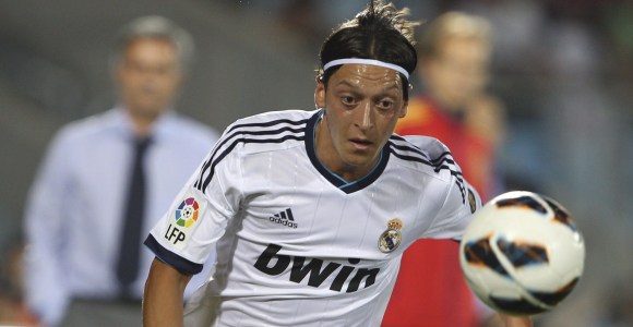 Ozil-Getafe-2012-EFE.jpg