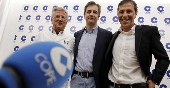 Paco-Gonzalez-equipo-cope-2010-efe.jpg