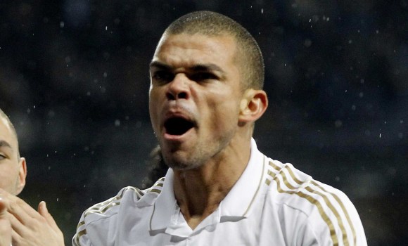 Pepe-celebra-2012-ok-barcelona-reuters.jpg