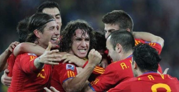 Puyol-celebra-espana-2010-efe.jpg