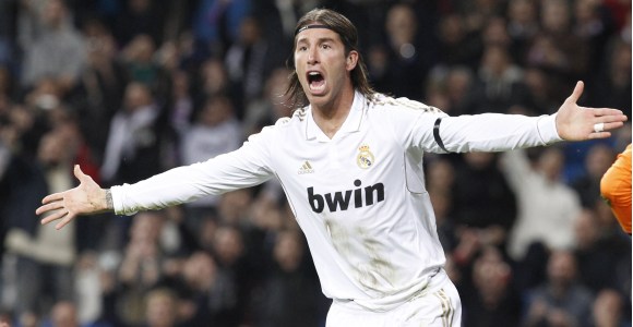 La racha de <b>Sergio Ramos</b> lo coloca por delante de Piqué y Puyol en la zaga de España