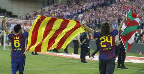 Xavi-puyol-senera-ikurrina-2012-efe.jpg