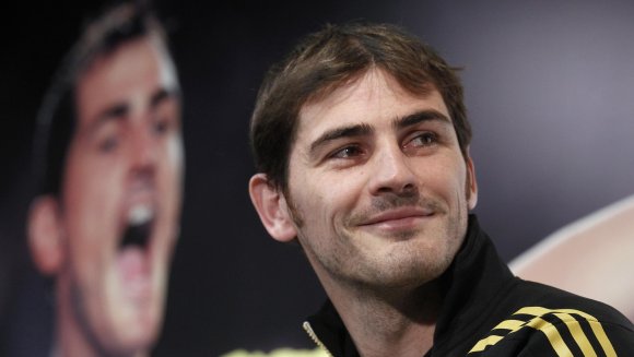 casillas-adidas.jpg