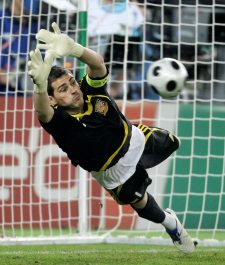IKER.jpg