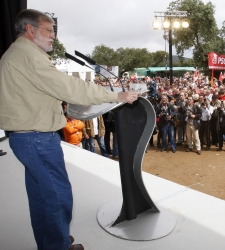 Ibarra_meeting.jpg