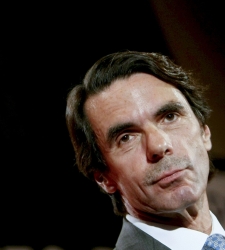 aznar_perasalolmo.jpg
