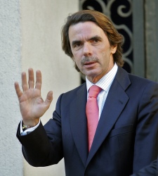 aznar_saludando.jpg