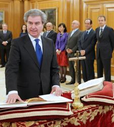 cesar-antonio-molina.jpg