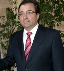 fernandez_vara.jpg