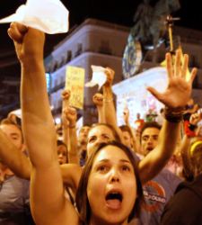 indignada-sol-noche.jpg