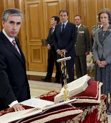 El PSOE brinda grandes acuerdos para la próxima legislatura.