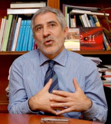 Llamazares ofrecerá a BNG y ERC concurrir el 20-N como <b>Frente de izquierdas</b>