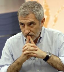 llamazares_preocupado.jpg