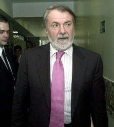 mayor-oreja.JPG