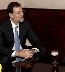 rajoy-cerveza.jpg